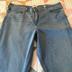 Signature Light Blue Women's Straight Leg Jeans